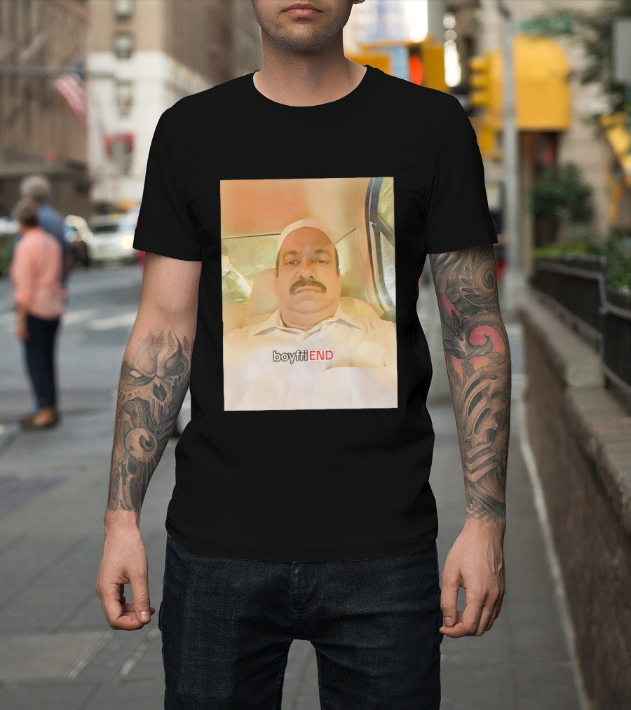 BoyfriEND Man Sitting Image T-Shirt