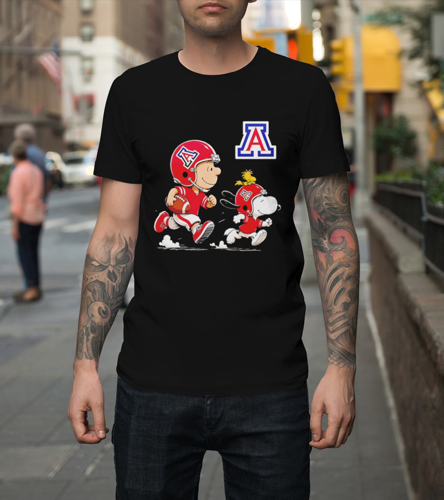 Peanuts Characters Football Arizona Wildcats Team Helmets And Jerseys T-Shirt
