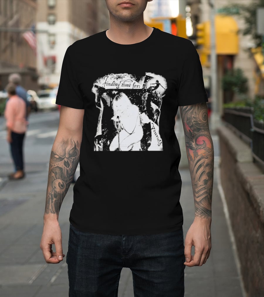 Finding Time For Yourself Singing Woman Retro Vibe T-Shirt