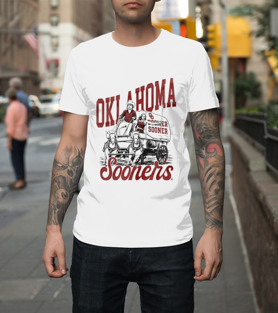 Oklahoma Sooners Boomer Sooner Horse Drawn Wagon T-Shirt