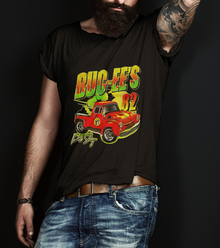 Buc Ee's 82 Pit Stop Vintage Red Truck T-Shirt