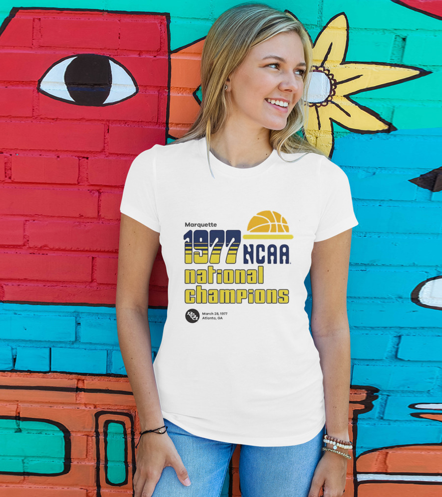 Marquette 1977 NCAA National Champions Basketball March 28_ASTRO_NY T-Shirt