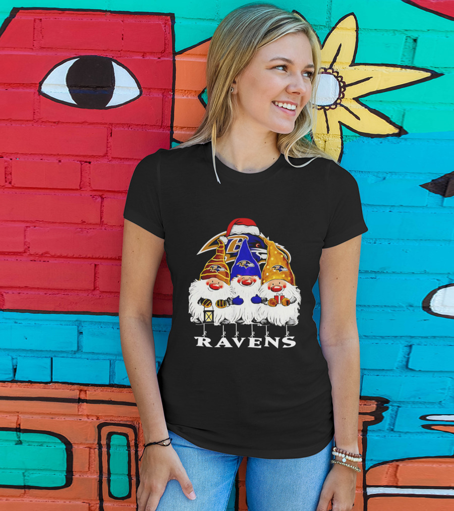 Gnomes Baltimore Ravens Christmas T-Shirt