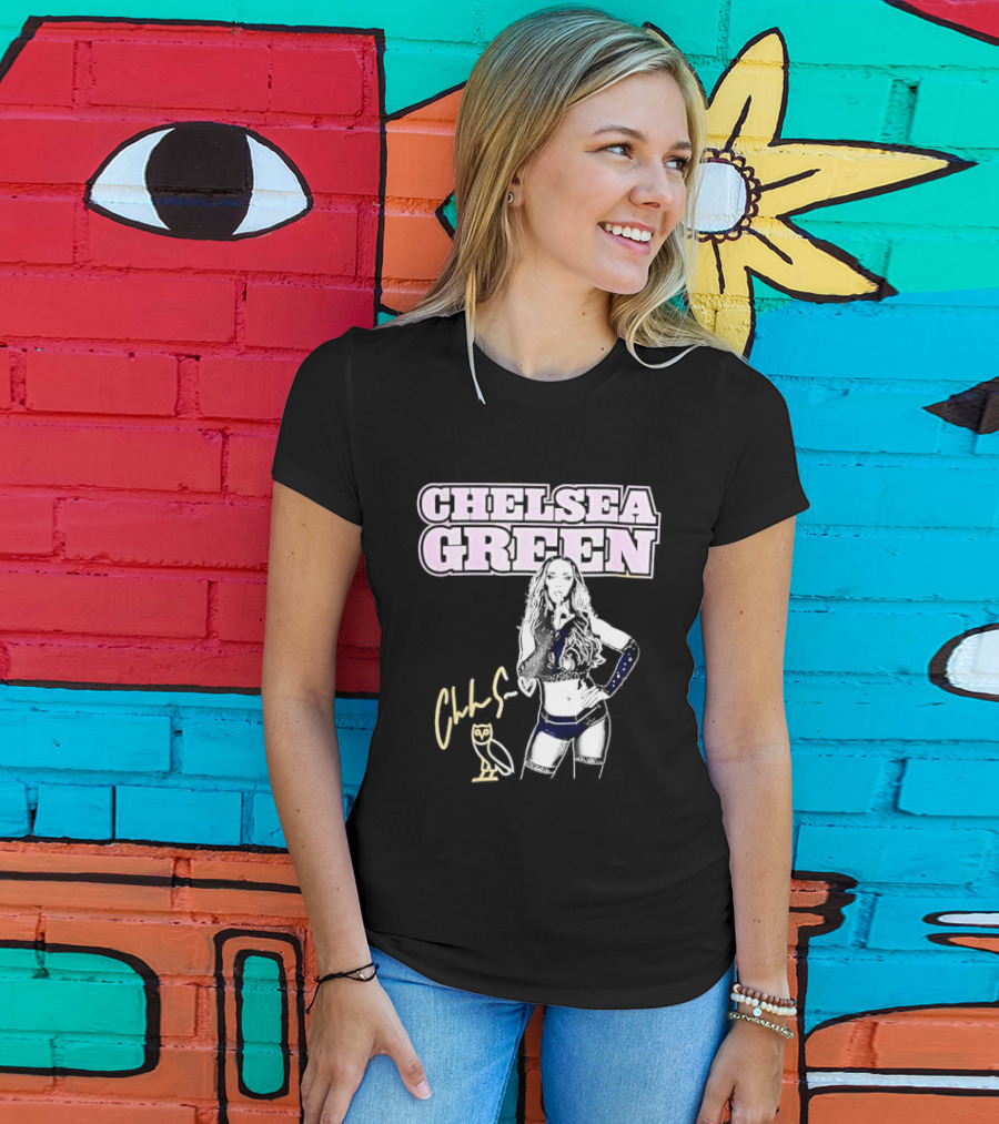 Chelsea Green Wrestling Owl Gesture Signature T-Shirt