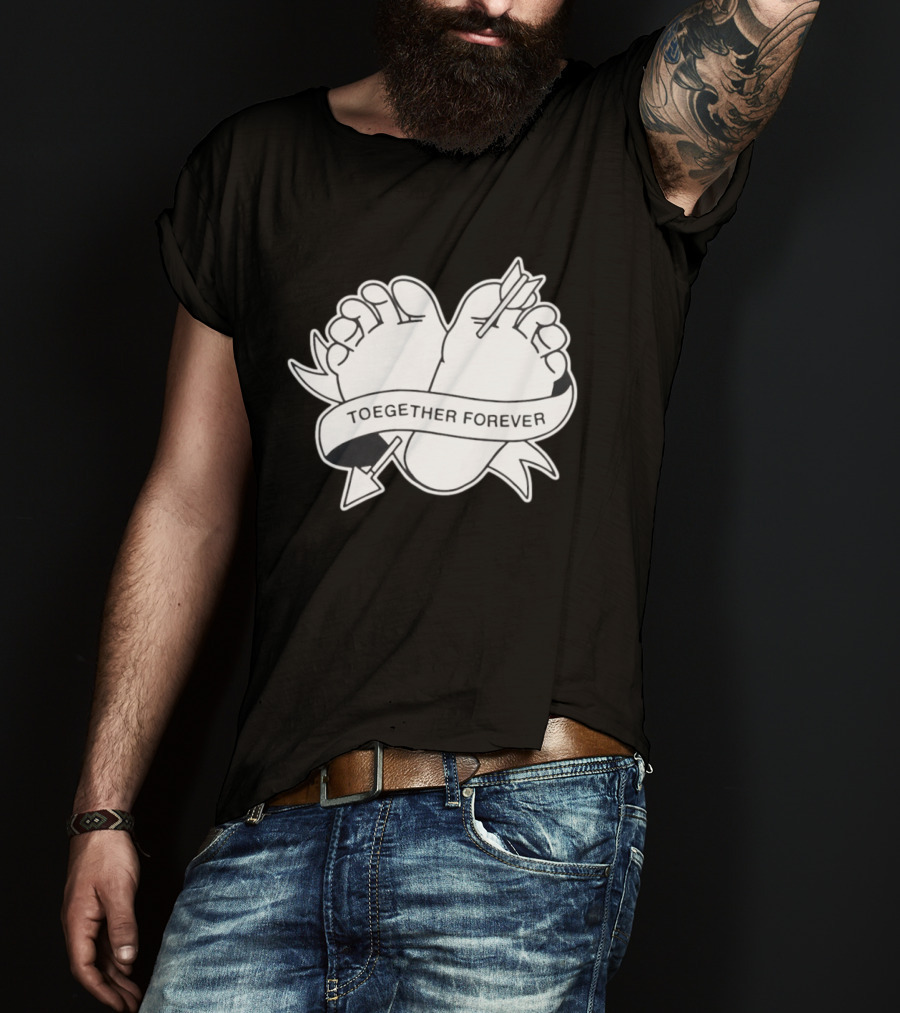 Cupid's Piercing Toegther Forever Two Feet Arrow Heart Ribbon T-Shirt