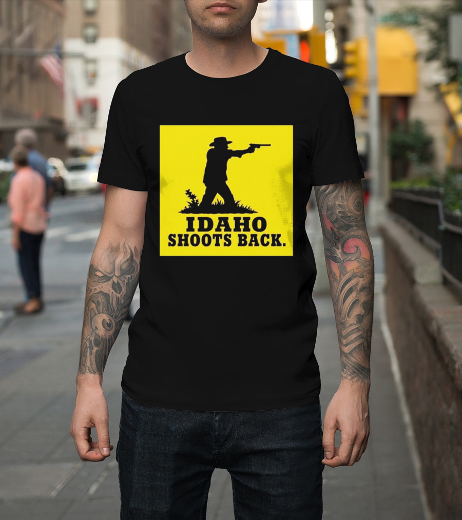 Idaho Shoots Back Cowboy Silhouette Retro Humor T-Shirt