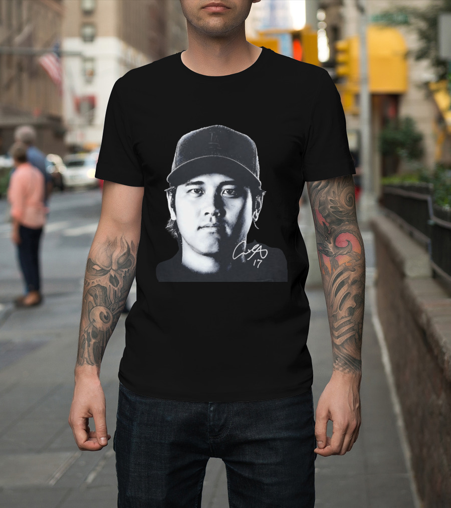 Shohei Ohtani LA Dodgers Cap Signature 17 T-Shirt