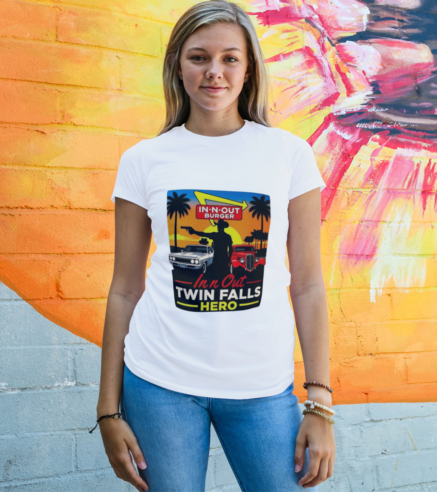 In N Out Burger Twin Falls Hero Sunset Cars Palms 2026 T-Shirt