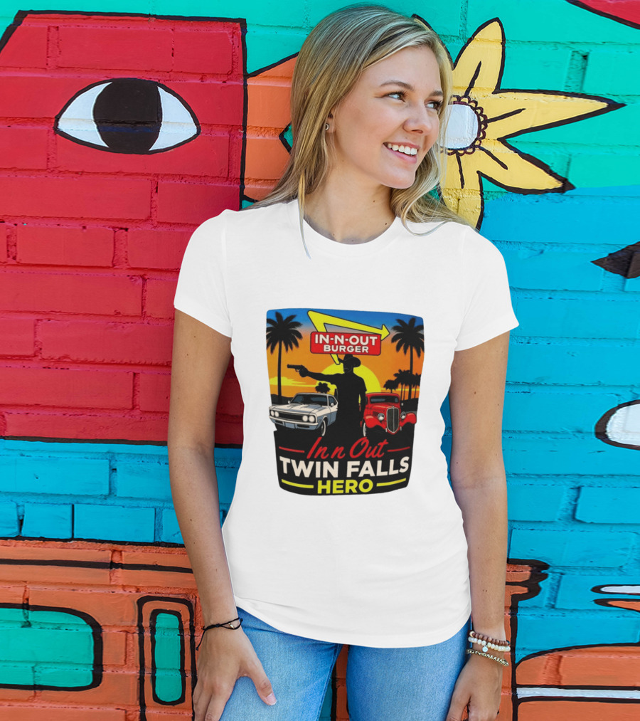 In N Out Burger Twin Falls Hero Sunset Cars Palms 2026 T-Shirt