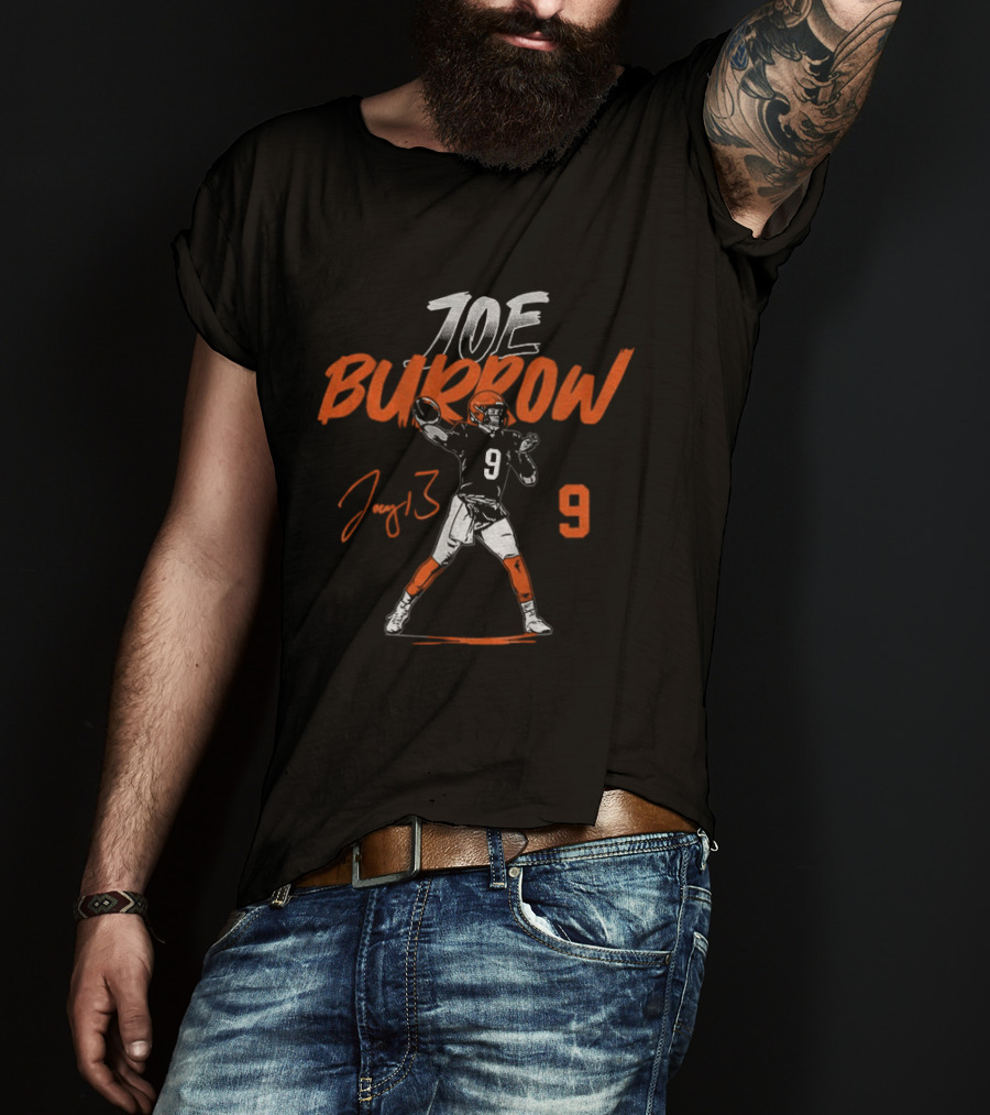 Joe Burrow Player Number 9 Pose Signature Cleveland Football T-Shirt