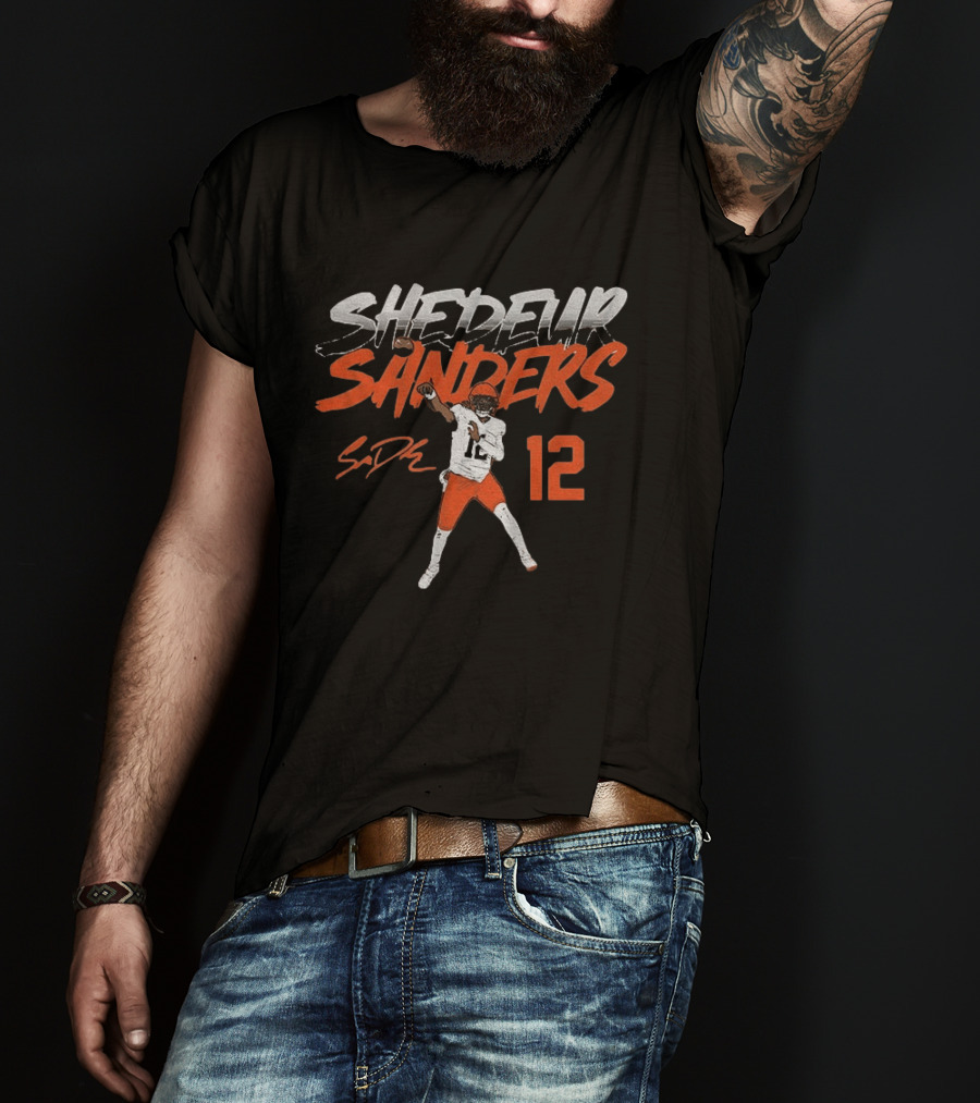 Shedeur Sanders Football Pose Number 12 Cleveland Player T-Shirt