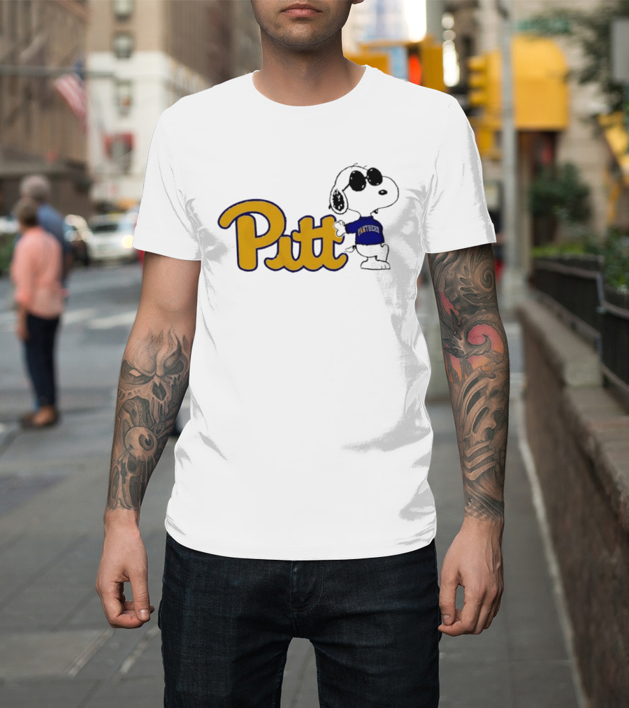 Pittsburgh Panthers NCAA Pitt Snoopy Sunglasses Cartoon T-Shirt