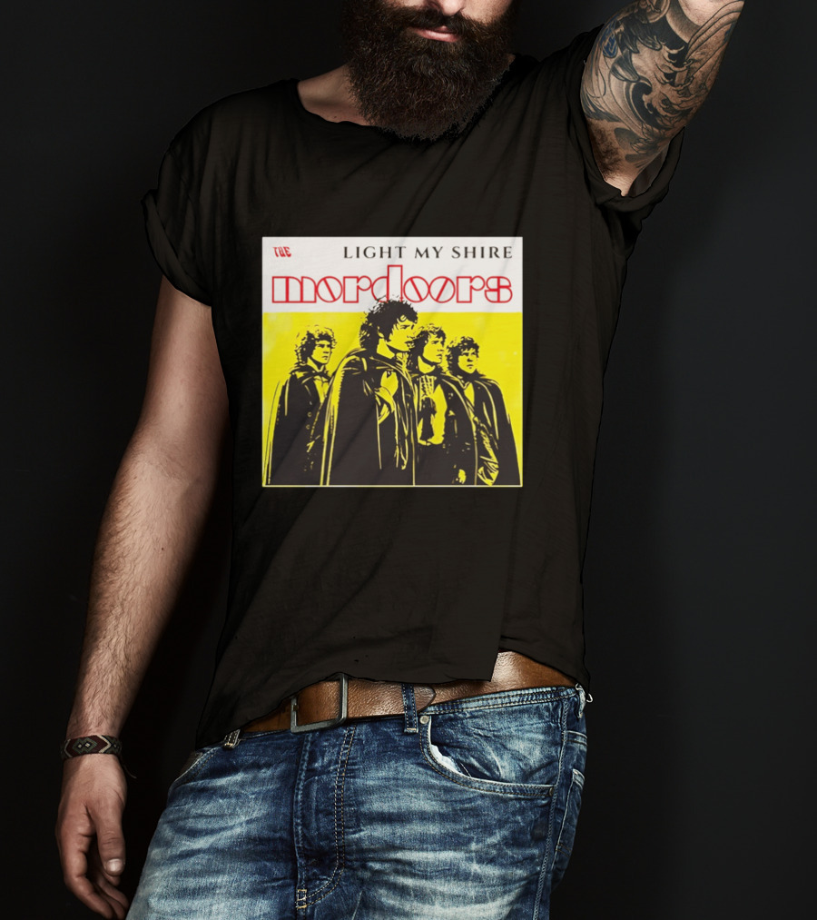 The Light My Shire Mordoors Four Hobbits Cloaks Yellow T-Shirt