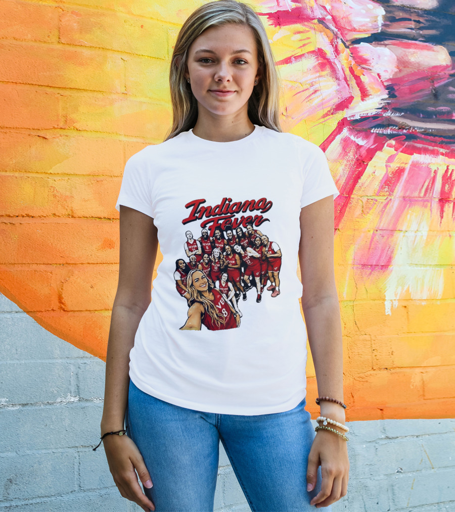 Indiana Fever Team Selfie Caitlin Clark Sophie Cunningham T-Shirt