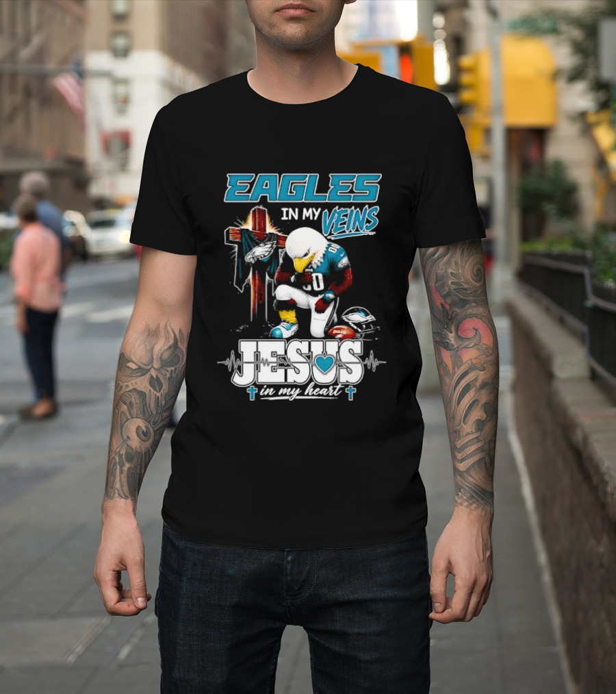 Eagles In My Veins Jesus In My Heart Kneeling Cross Football Helmet T-Shirt