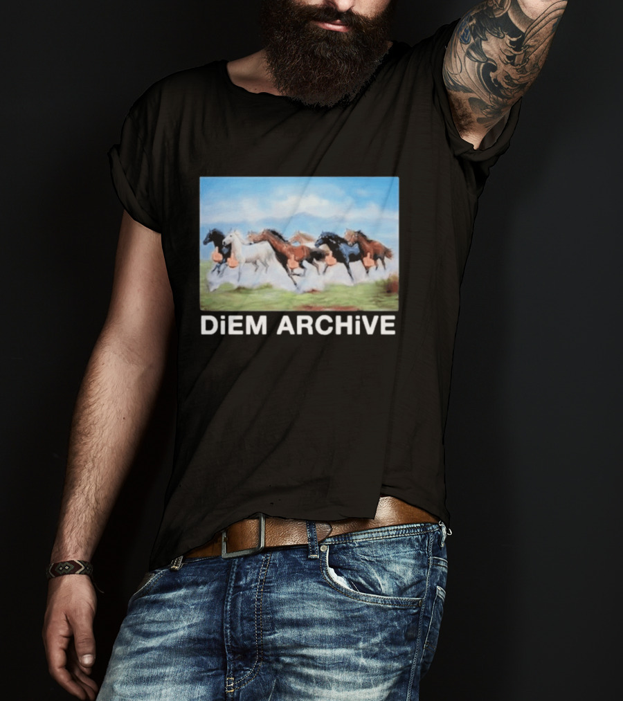 Diem Archive Running Horses Iconic Bet On A Horse T-Shirt
