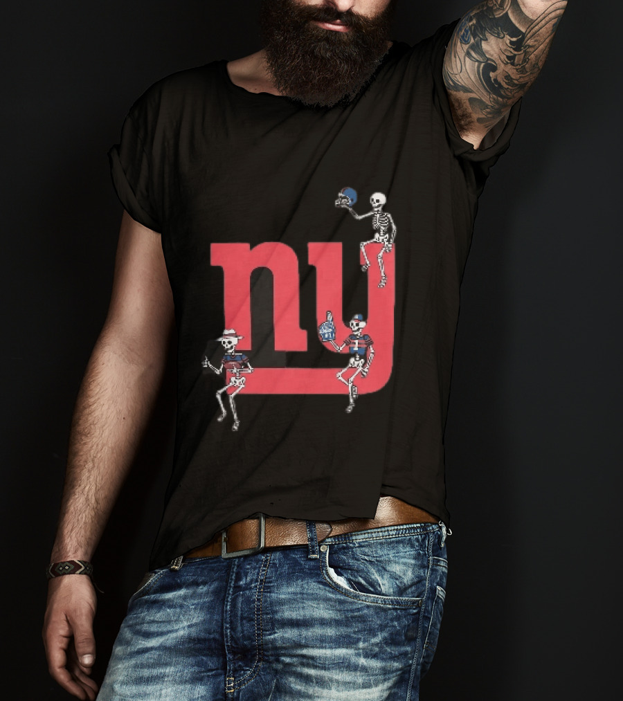 New York Giants Skeletons Dance With Football Helmets T-Shirt