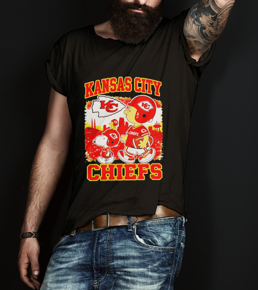 Kansas City Chiefs Snoopy Woodstock Skyline Football 2026 T-Shirt
