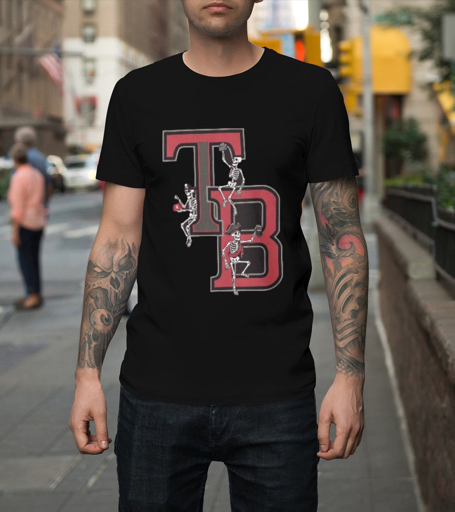 Tampa Bay Buccaneers TB Pirate Skeletons Football T-Shirt