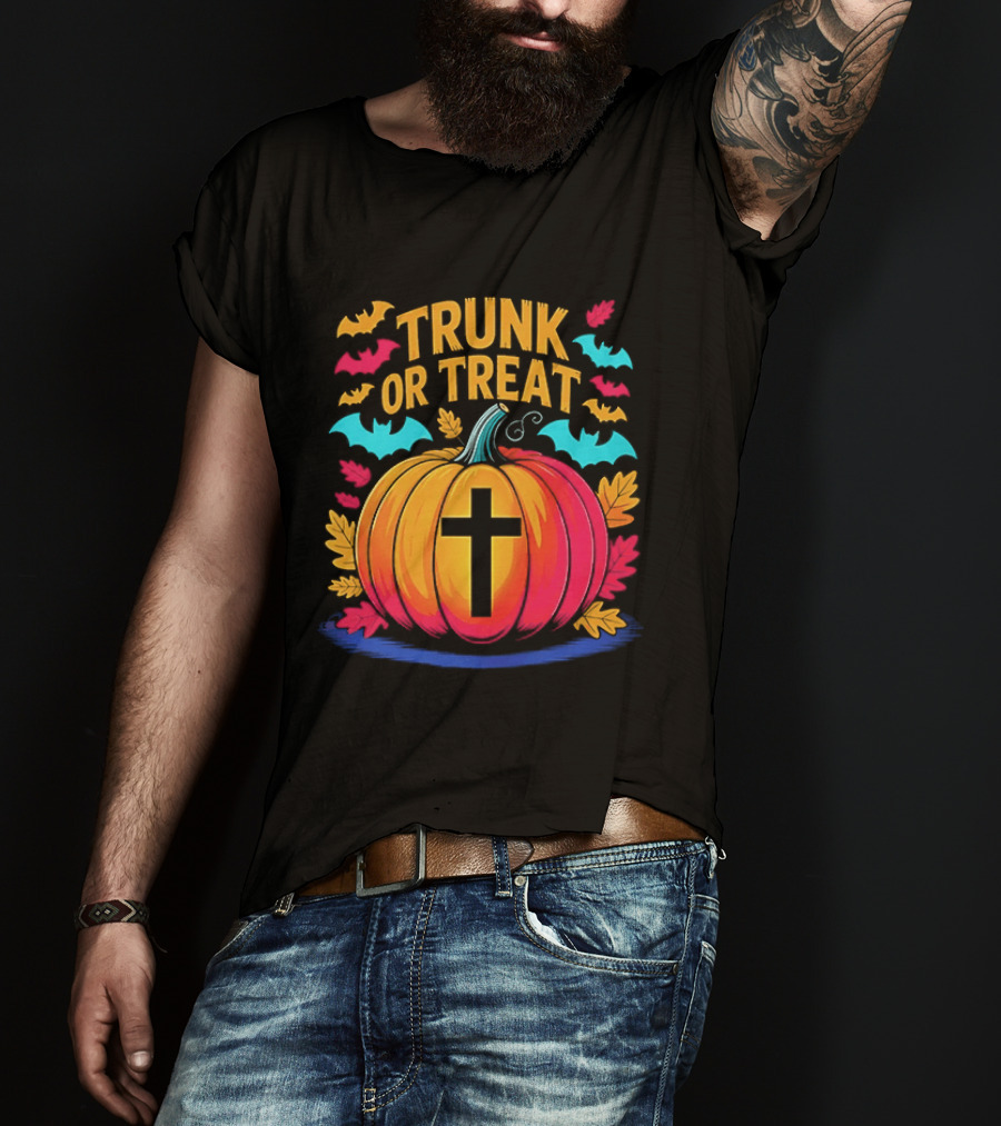 Trunk Or Treat Christian Pumpkin Cross Halloween T-Shirt