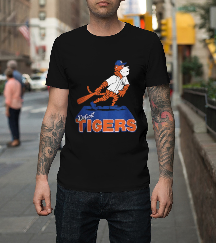 Detroit Tigers MLB Cartoon Player Swinging Bat T-Shirt