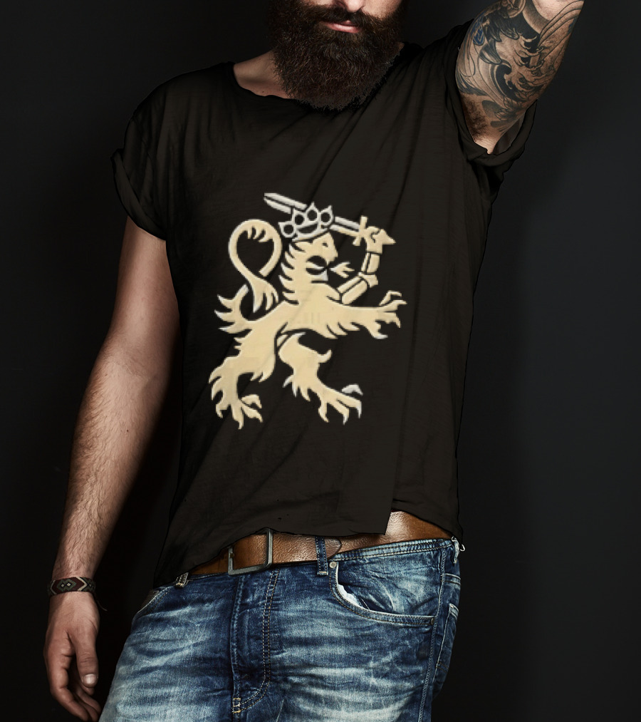Heraldic Gold Rampant Lion With Crown Sword And Brass Knuckles T-Shirt