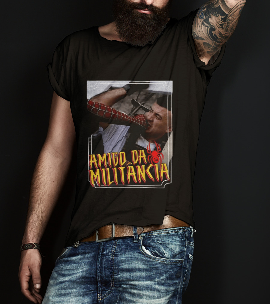 Amigo Da Militância Spider Man Punching T-Shirt