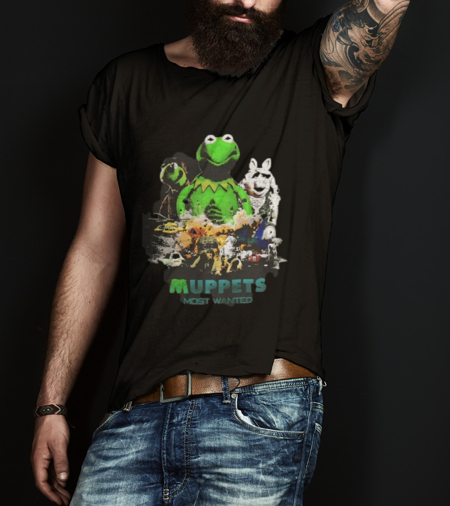 Muppets Most Wanted Kermit Frog Miss Piggy Explosion Helicopter Collage T-Shirt