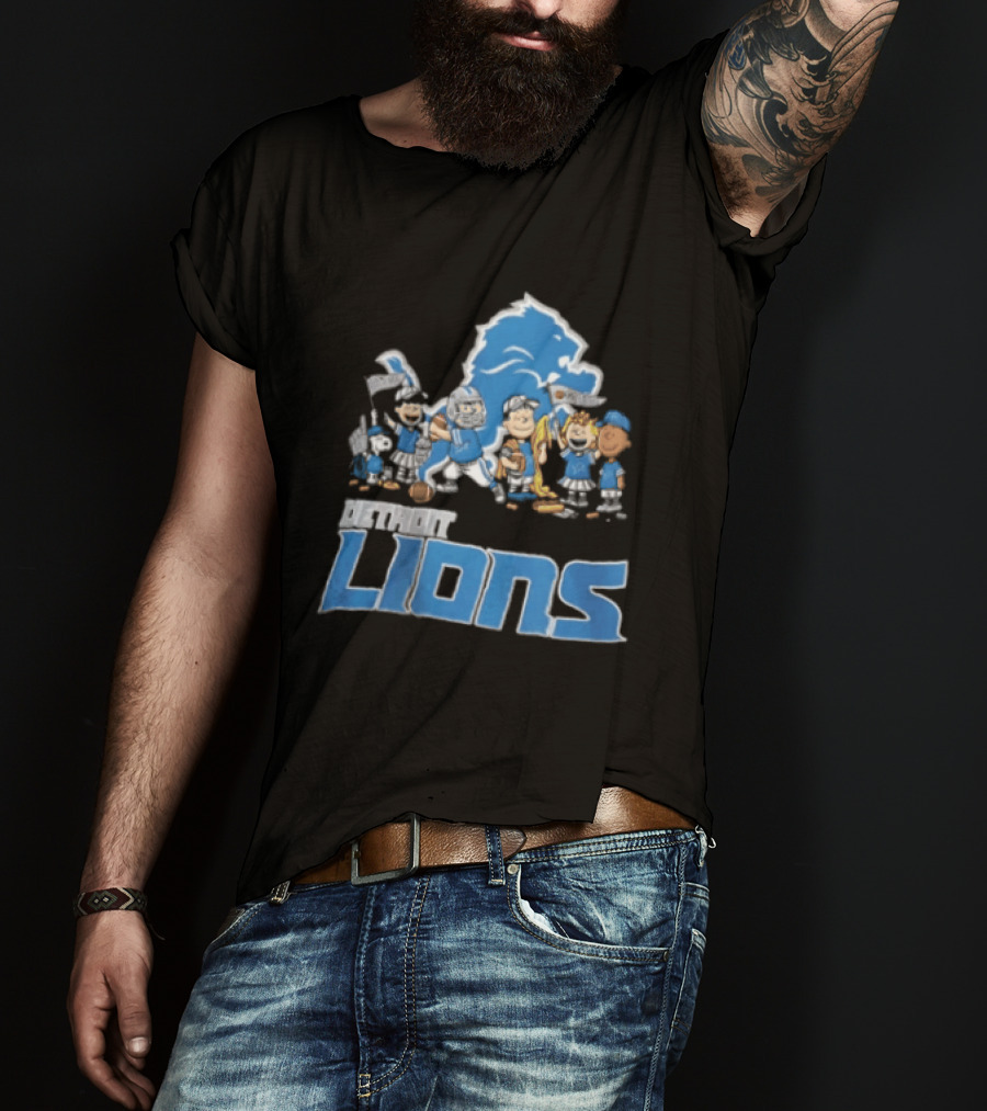 Detroit Lions Charlie Brown Lucy Van Pelt Snoopy Cartoon Football Team T-Shirt