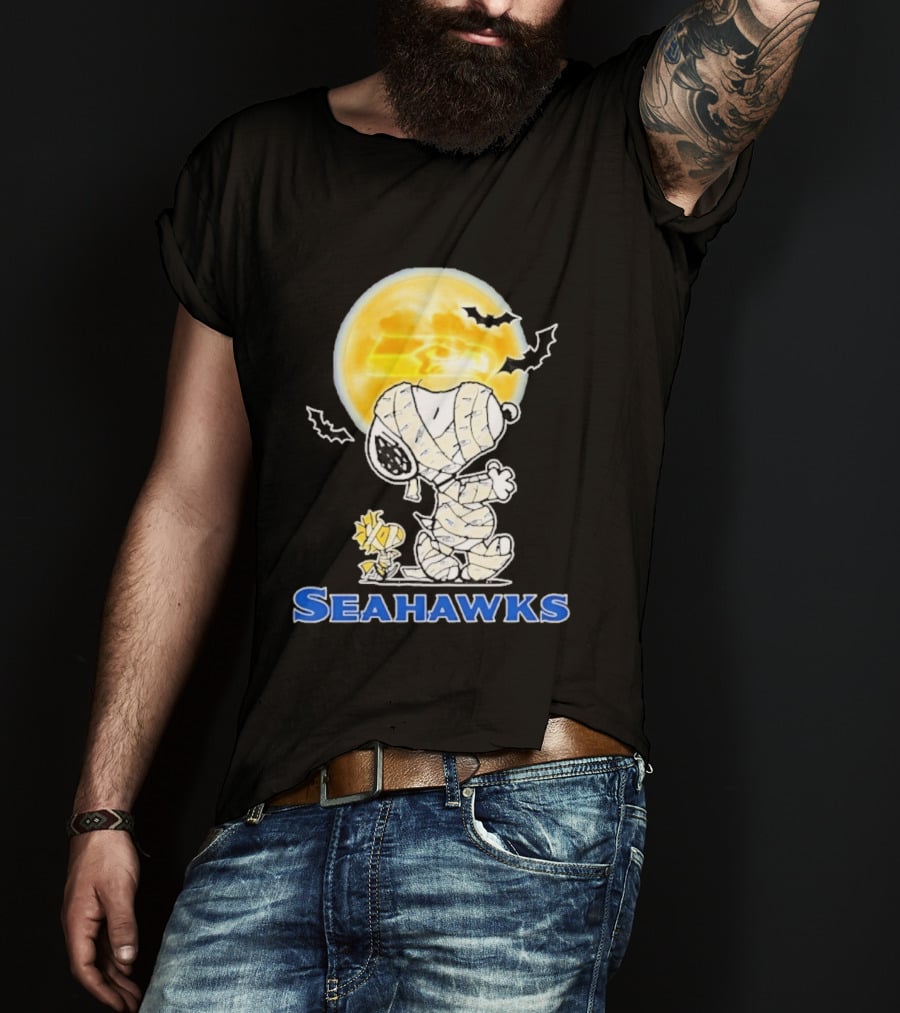 Seattle Seahawks Snoopy Mummy Halloween Moon T-Shirt