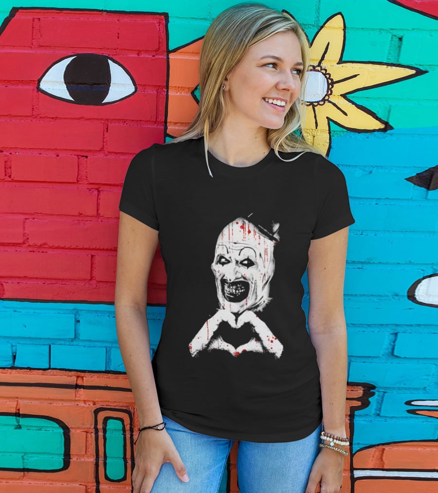 Terrifying Clown With Creepy Heart Hands And Bloody Accents T-Shirt