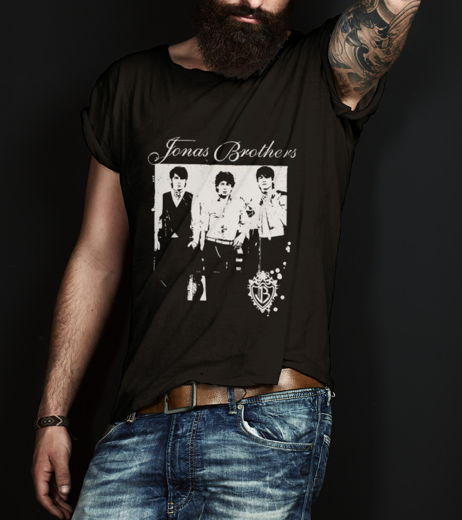 Jonas Brothers Tour Music Iconic Band Concert Memorabilia T-Shirt