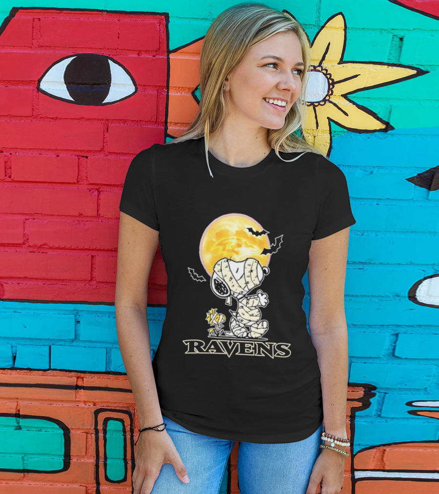 Ravens Halloween Snoopy Woodstock Mummy Festive 2026 T-Shirt