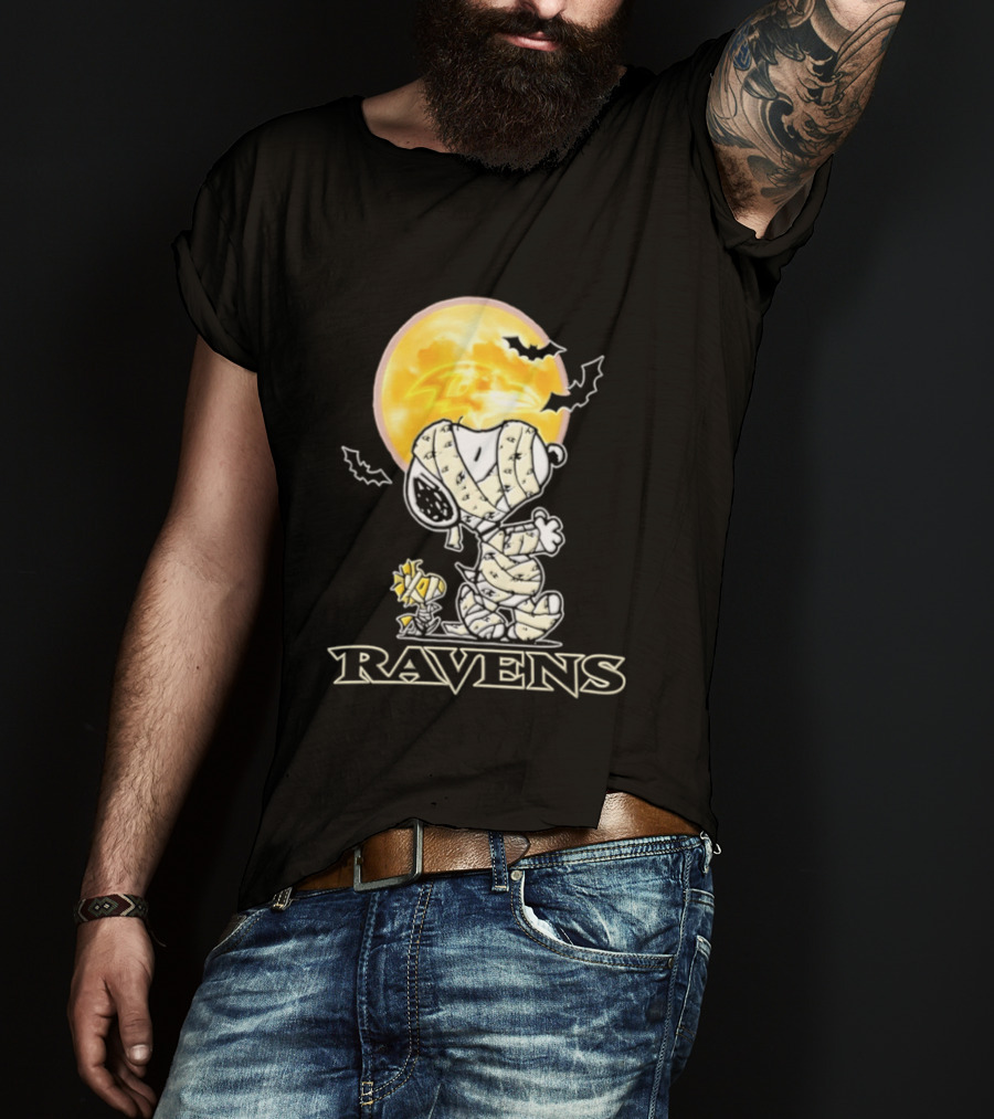 Ravens Halloween Snoopy Woodstock Mummy Festive 2026 T-Shirt