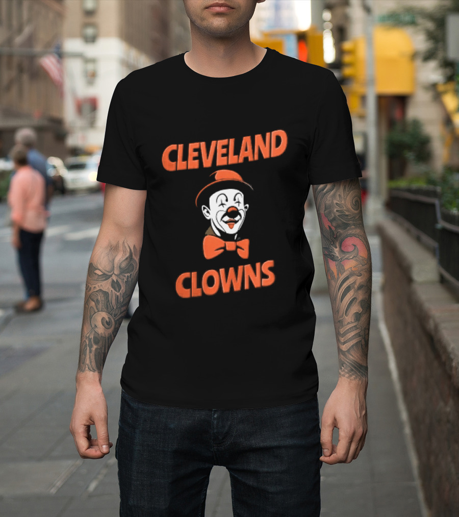 Cleveland Clowns Red Hat Bowtie T-Shirt