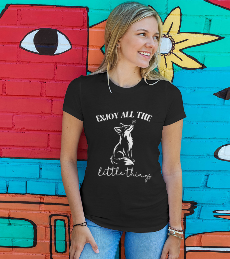Wolf Enjoy All The Little Things Wording With Howling T-Shirt