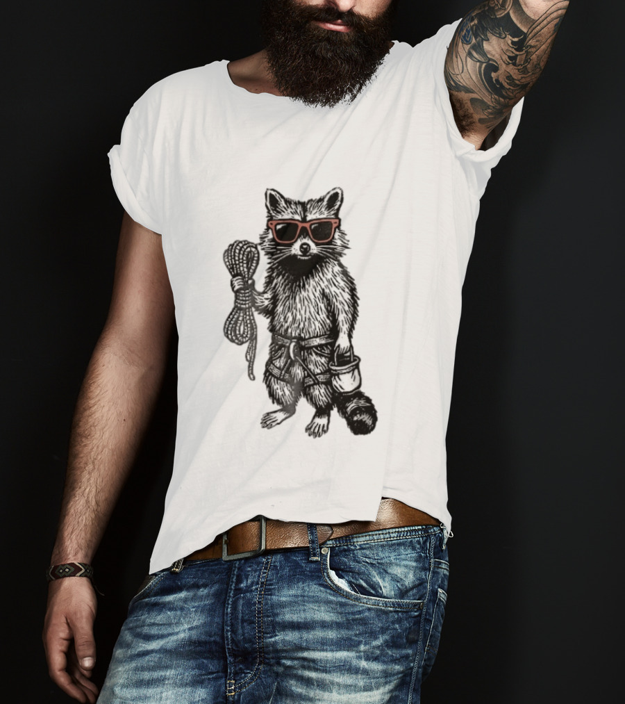 Raccoon Climber Rope Chalk Bag Sunglasses T-Shirt
