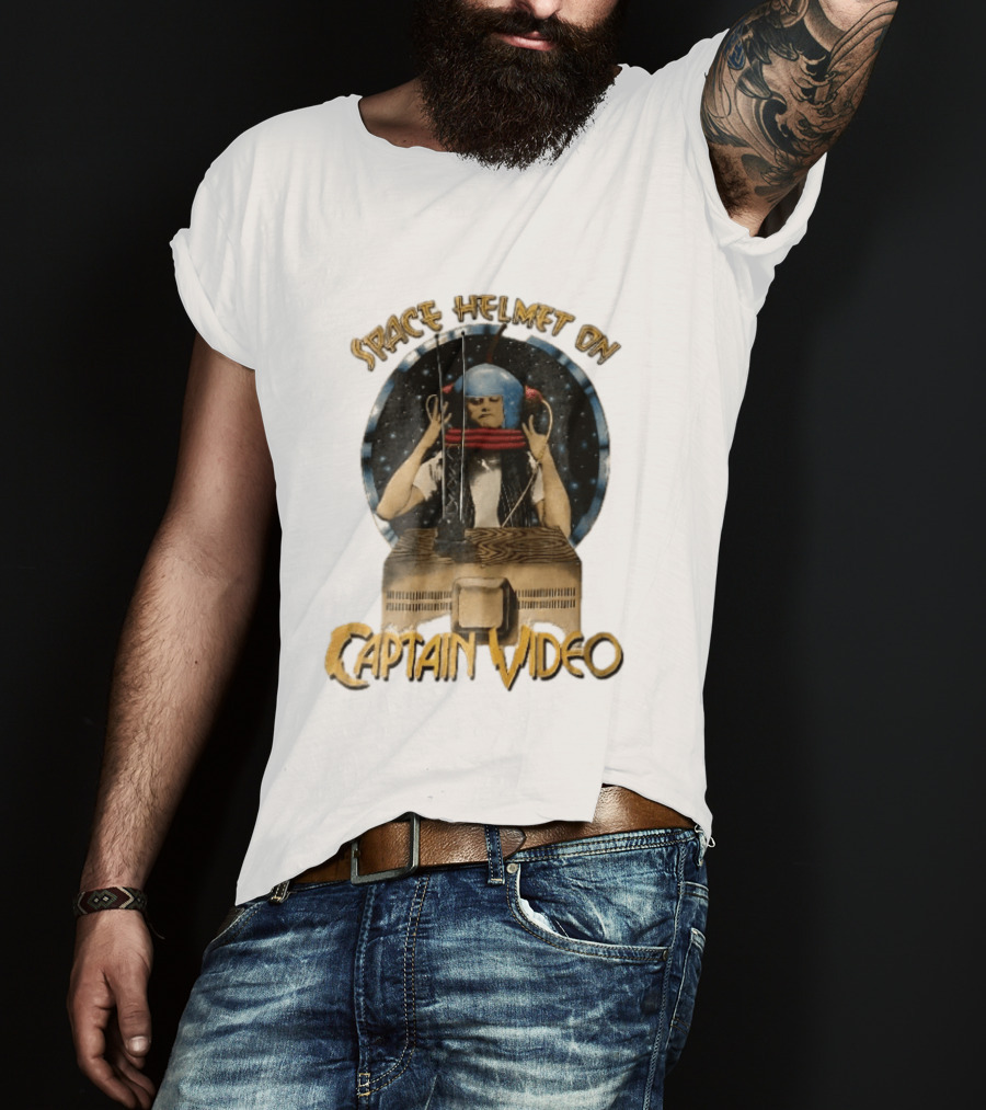 Space Helmet On Captain Video Retro Sci Fi Adventure T-Shirt