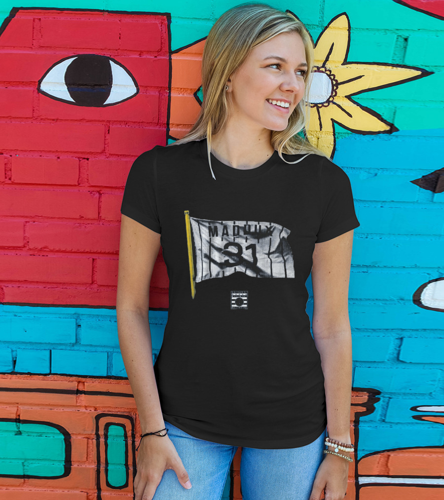 Greg Maddux 31 Striped Flag T-Shirt