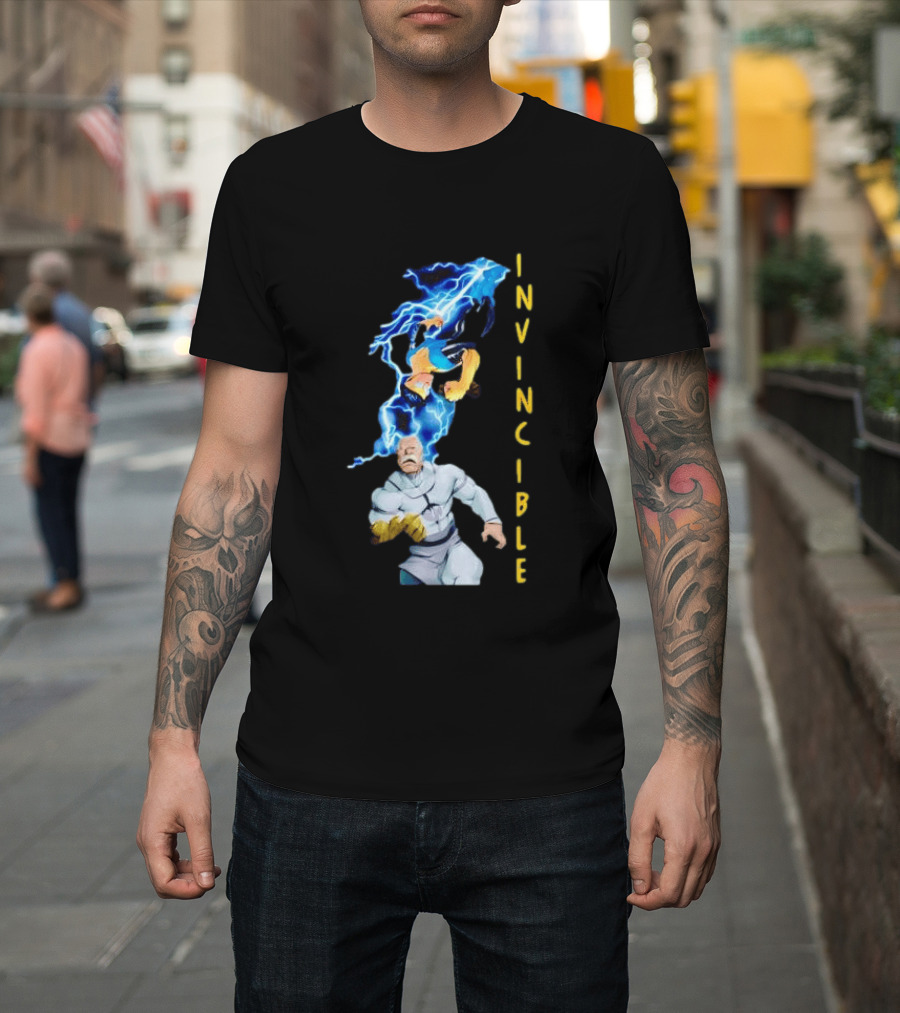 Invincible Vs Conquest Lightning Battle T-Shirt