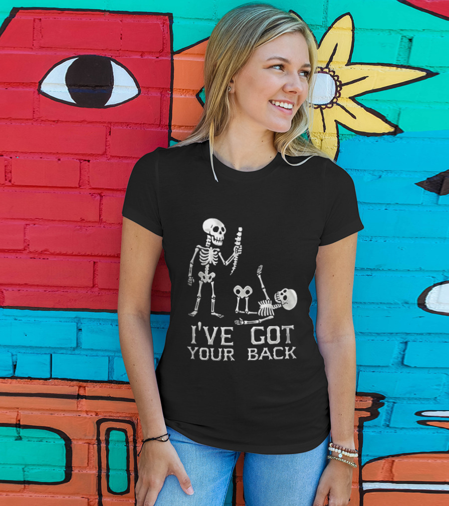 I've Got Your Back Skeleton Humor Holding Spine Over Fallen Body T-Shirt