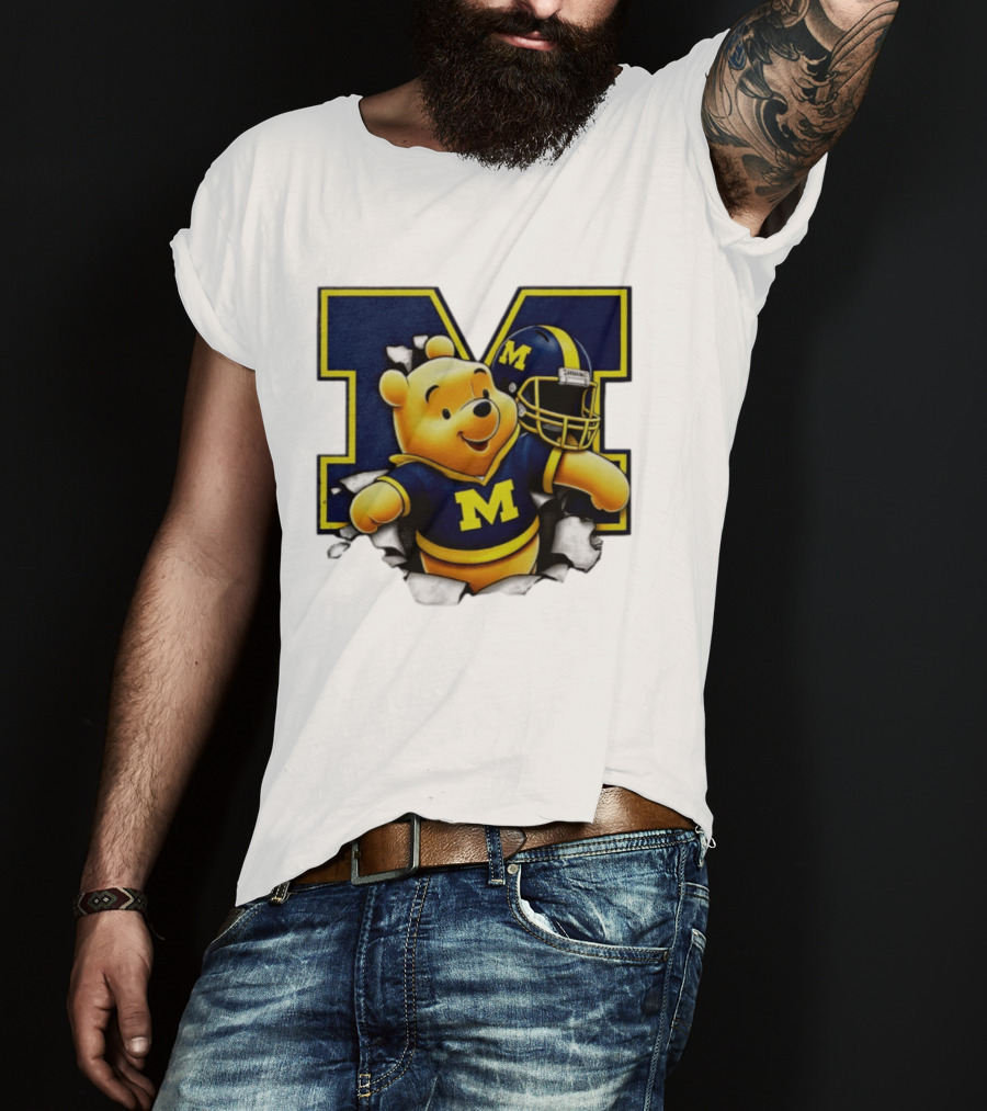 Winnie The Pooh Michigan Wolverines Football M Helmet T-Shirt