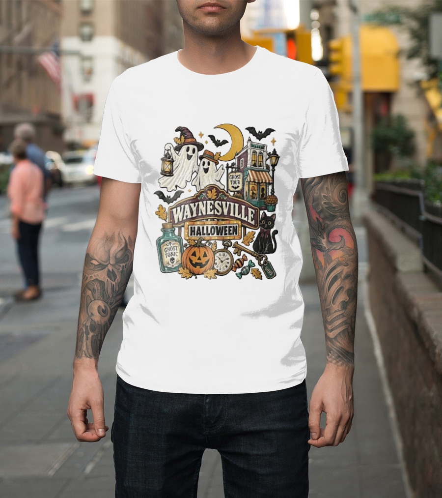 Waynesville Halloween Ghost Tour Ohio Cartoon Pumpkin Black Cat Crescent Moon Ghost Tonic Key T-Shirt