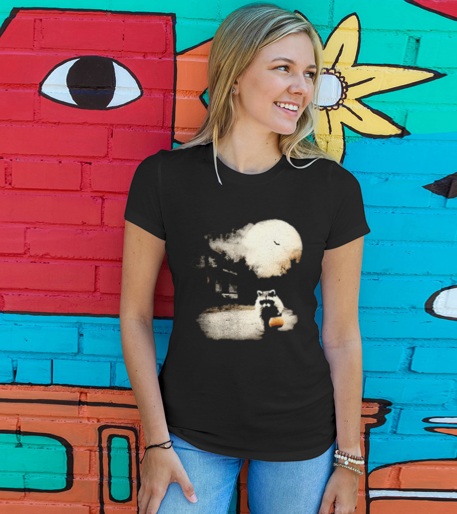 Halloween Spooky Pumpkin Raccoon Full Moon Scene T-Shirt