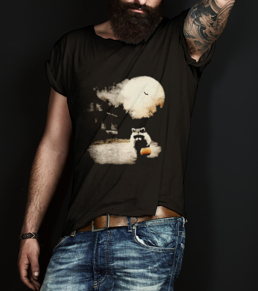 Halloween Spooky Pumpkin Raccoon Full Moon Scene T-Shirt
