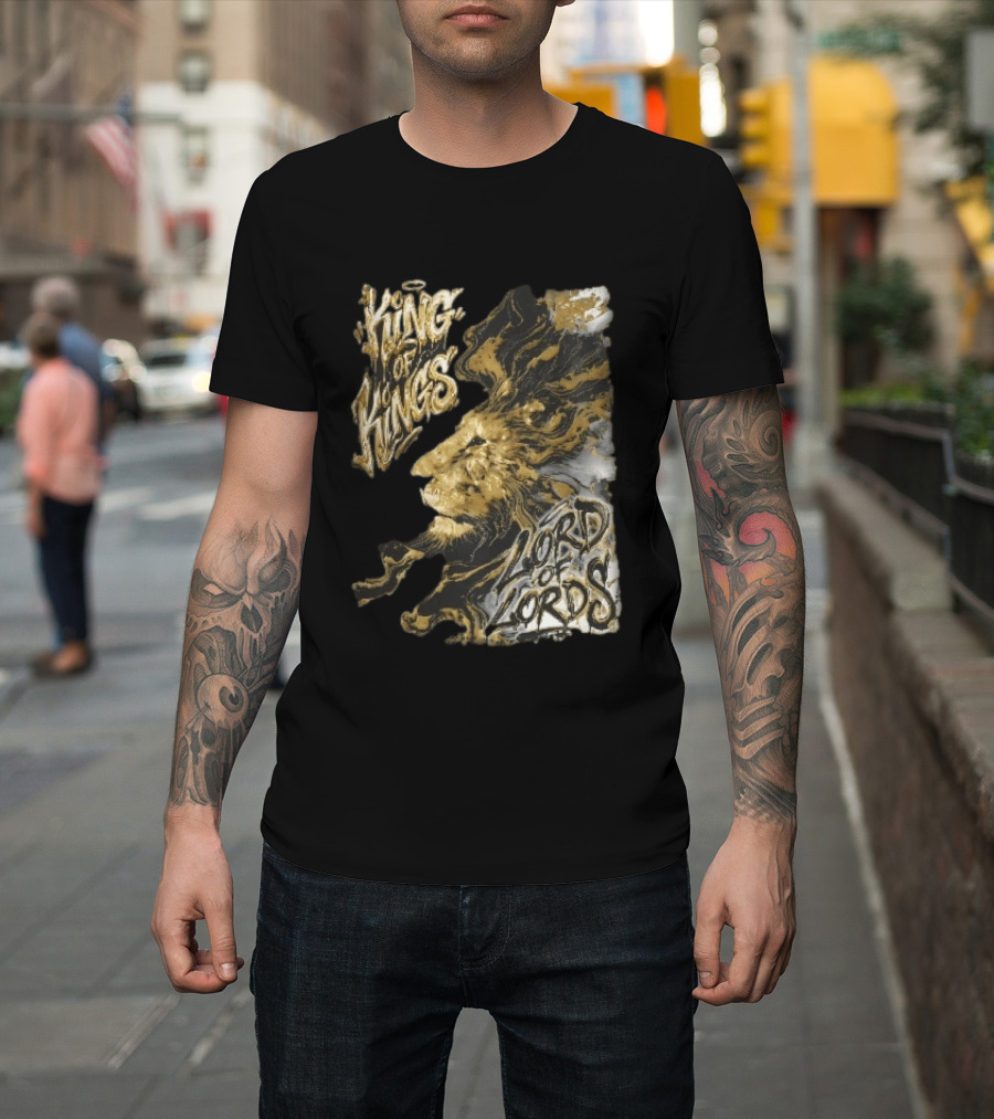 King Of Kings Lord Of Lords Golden Lion Swirling Mane T-Shirt