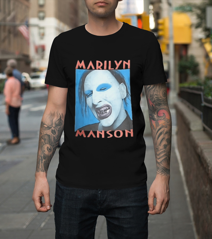 Marilyn Manson Blue Makeup Metallic Teeth Grimace T-Shirt