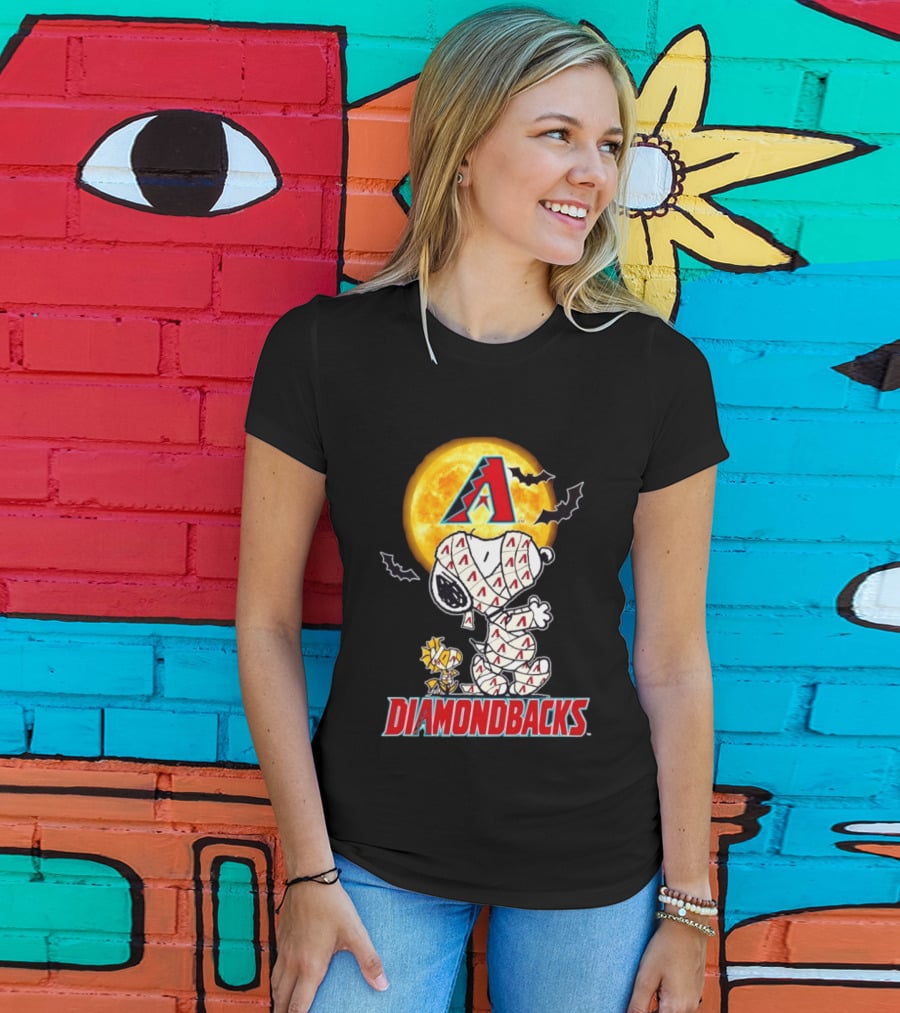 Arizona Diamondbacks Snoopy Woodstock Mummy Halloween Moon Bats T-Shirt
