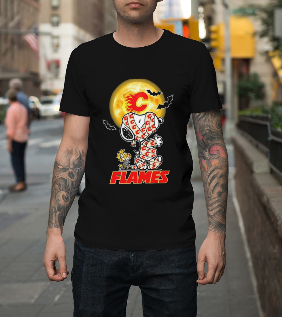 Flames Halloween Snoopy Woodstock Mummy Cosplay Calgary C Bat Moon T-Shirt
