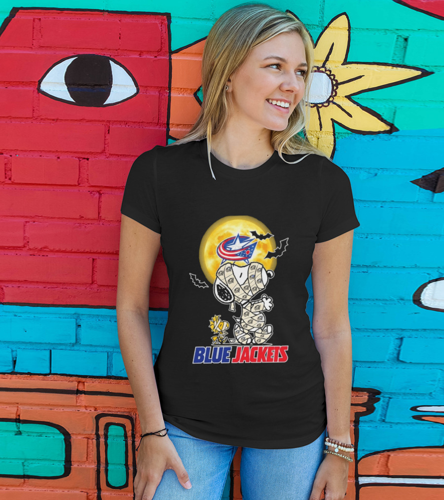 Columbus Blue Jackets Snoopy Woodstock Mummy Halloween Moon T-Shirt
